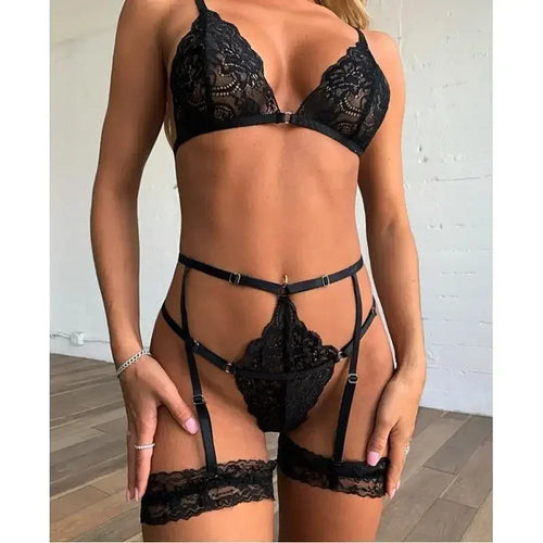 Conjunto Lingerie em Renda com Cinta-Liga – Sensual & Elegante