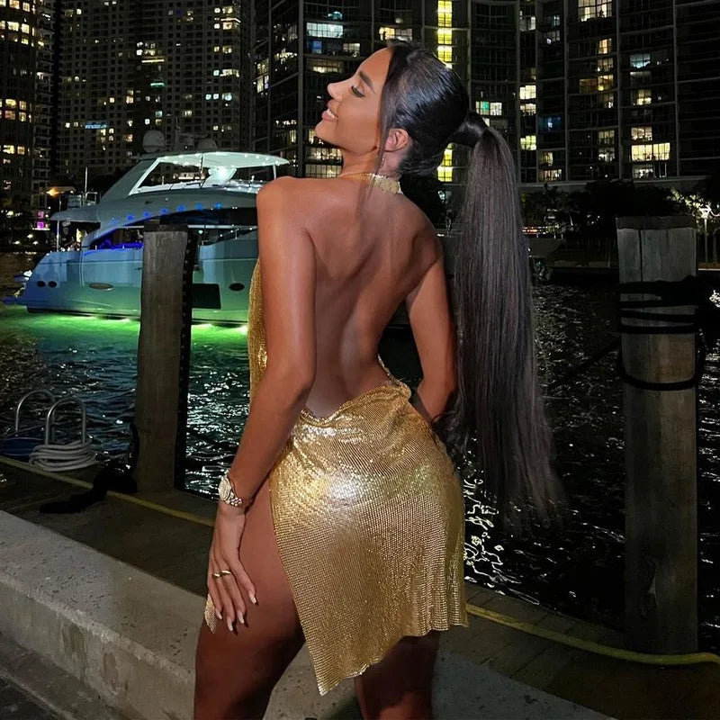 Vestido Mini Frente Única Dourado – Brilho & Elegância